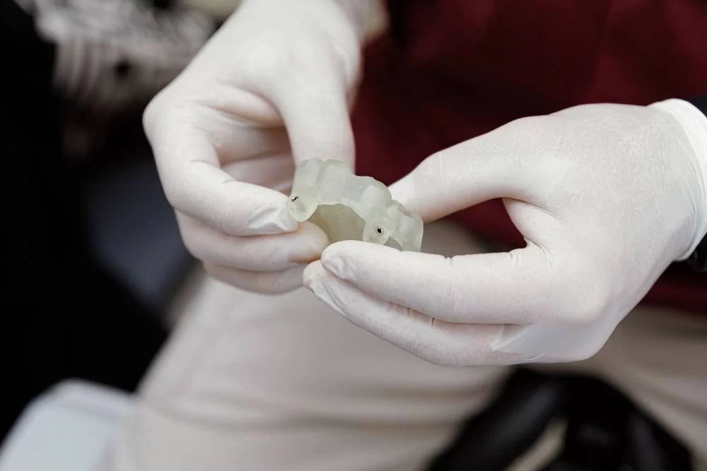 Dantų implantacija komfortiškai ir be skausmo? Taip!